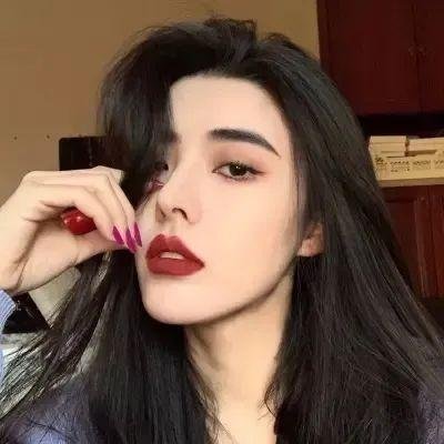 魔术师和消失的女孩